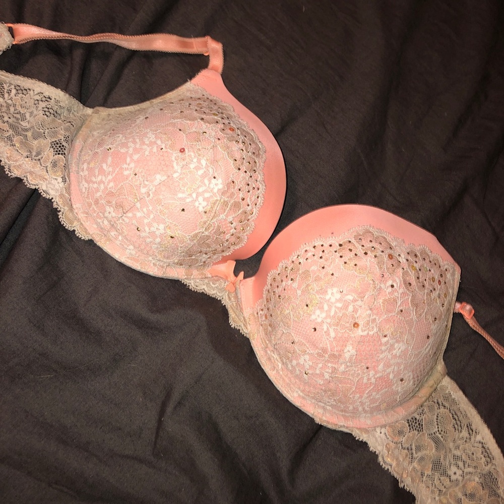 Victoria secret bra